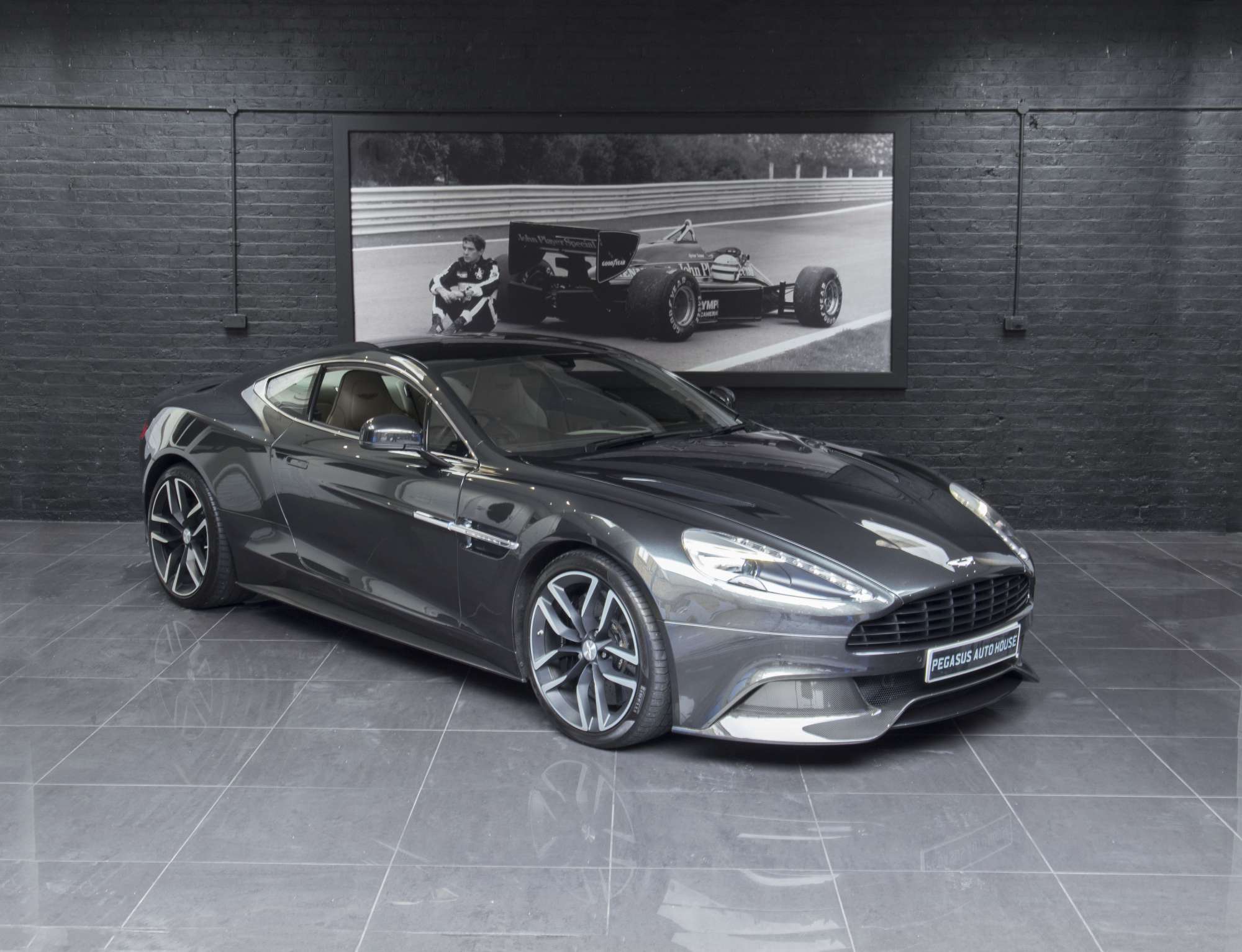 Aston Martin Vanquish - ZF 8 SPEED GEAR BOX - Pegasus Auto House