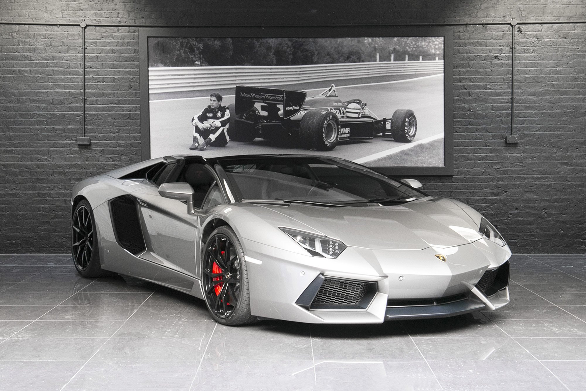Lamborghini Aventador Roadster