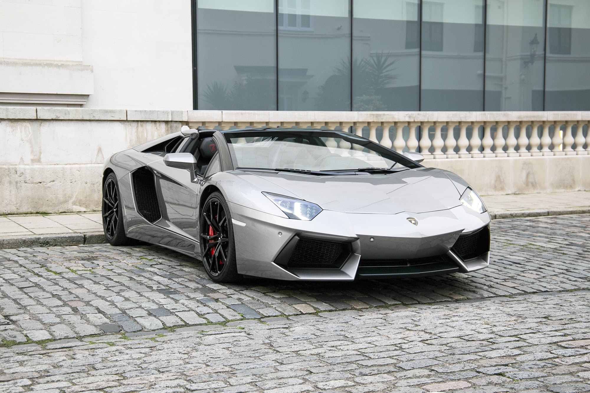 Lamborghini Aventador Roadster