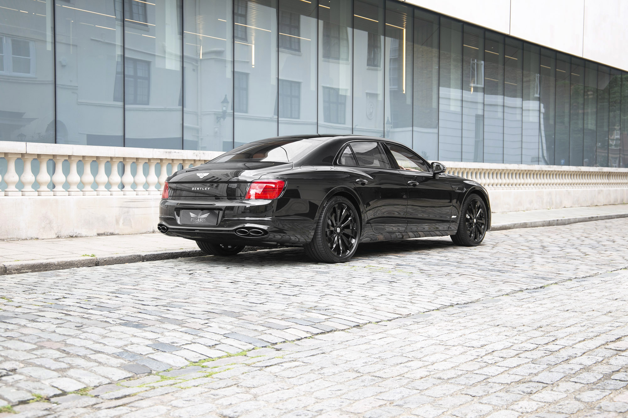 Bentley Flying Spur hybrid