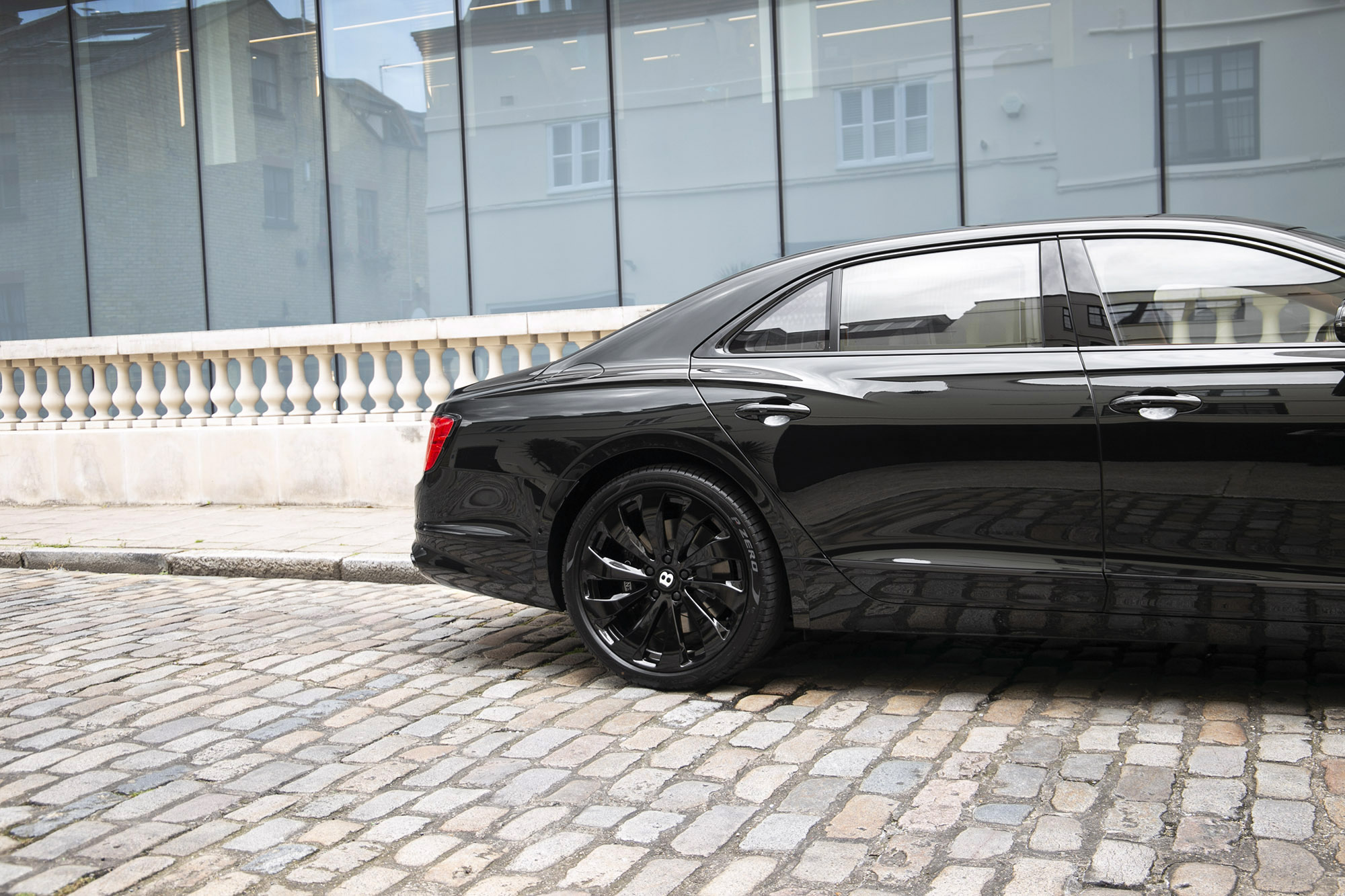 Bentley Flying Spur hybrid